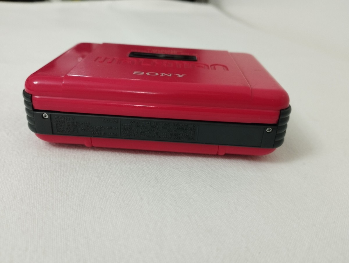 [メンテ可動品]ソニーカセットウォークマンsony sports WM-A52 メンテ可動品]ソニーカセットウォークマンsony sports WM-A52