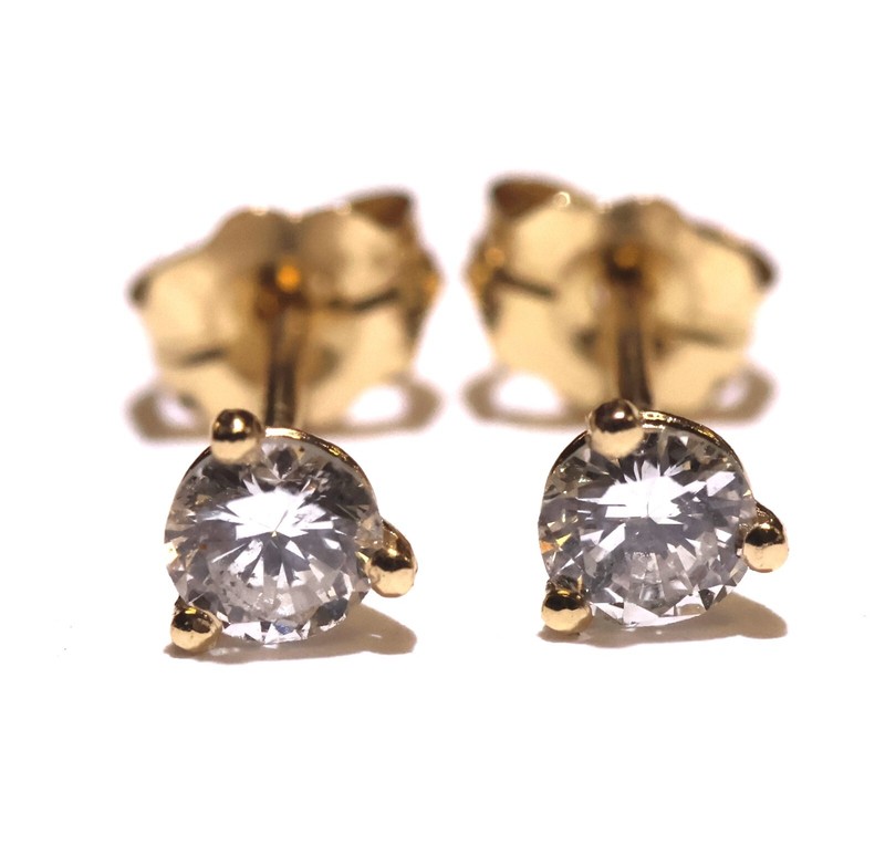 New 14k yellow gold .36ct round diamond Martini stud earrings Natural