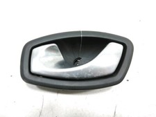 POIGNEE INTERIEURE PORTE ARRIERE GAUCHE 806700006R RENAULT LAGUNA 3 ESTATE phase