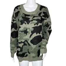 Katsumi Sweater Womens Medium Army Green Camo Camouflage Fuzzy Knit Streetwear