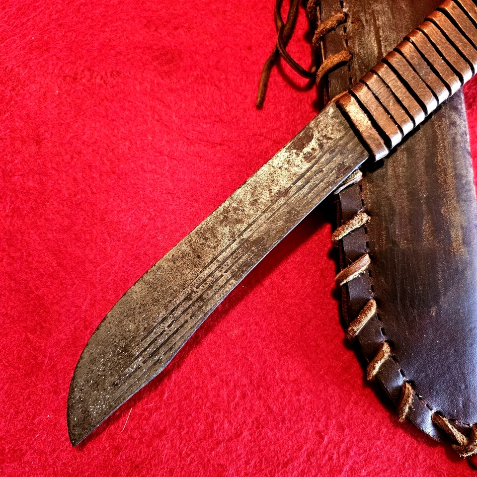 Vintage Trade Knife with Copper Handle and Sheath - Image 3 of 4