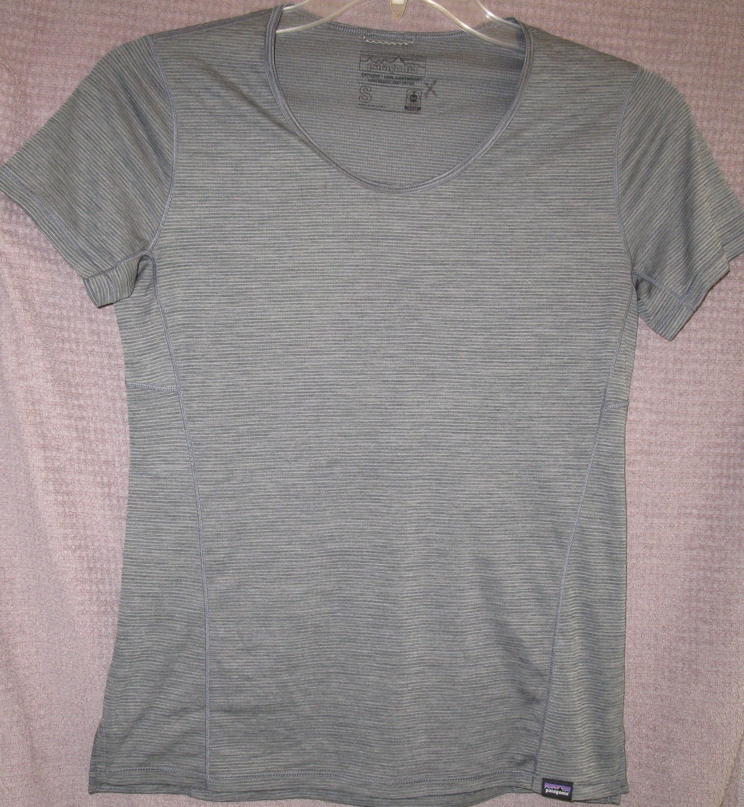 Patagonia women's Capilene cool lightweight shirt (style 45765) size small