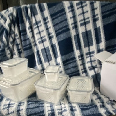 5 pack fridge organizers.  Different sizes with removable basket in each.