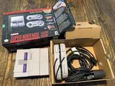 Super Nintendo SNES Classic Edition Mini Console Complete in Box 2 Controllers