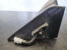Retroviseur droit (ou coque) Mazda 626