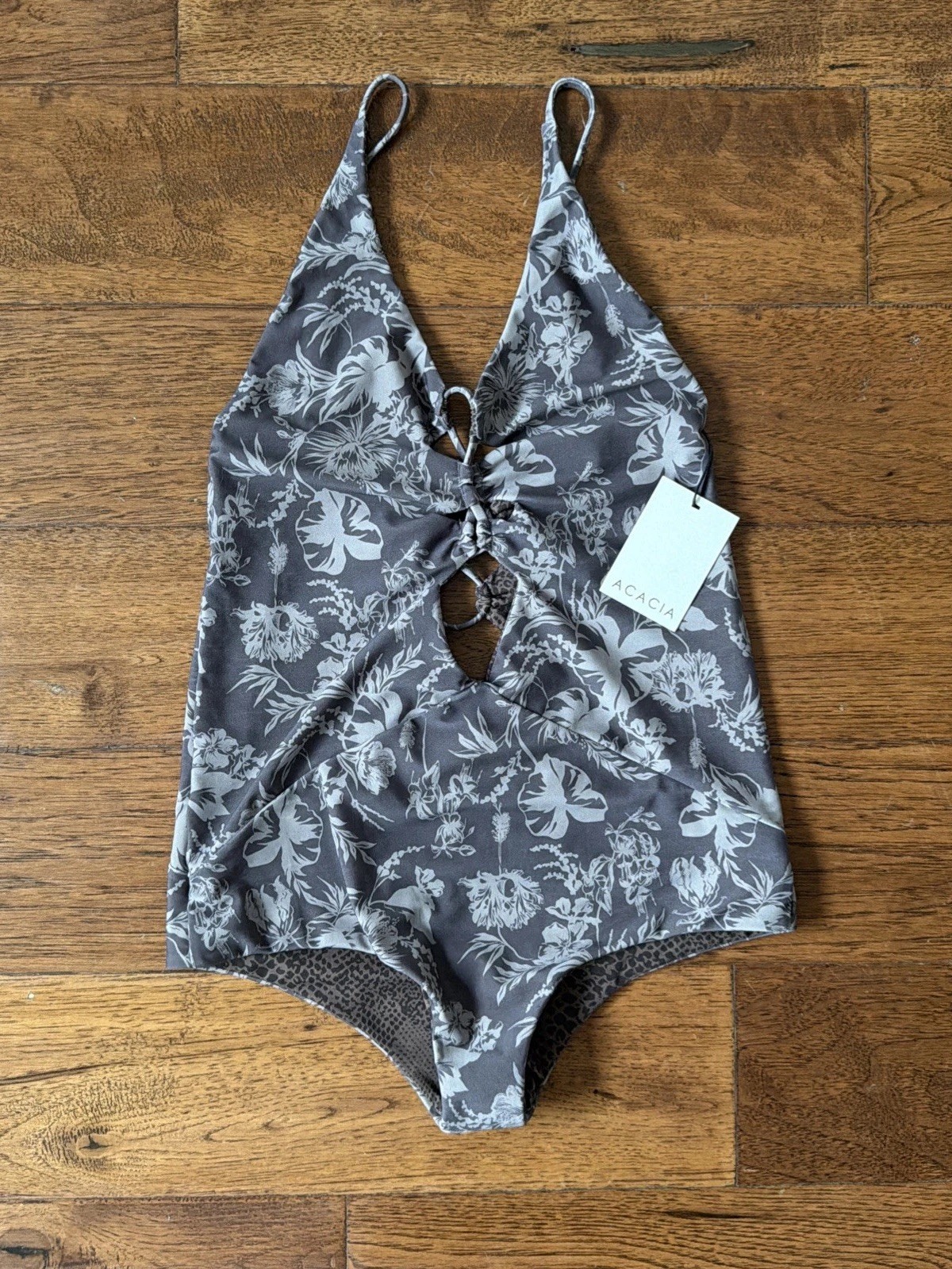 NWT Acacia Swim M One Piece Kokomo Black Floral Full Lucia New Swimming Suit