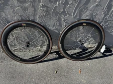 Vintage Zipp Velo 650b carbon road aero wheels (damaged hub)
