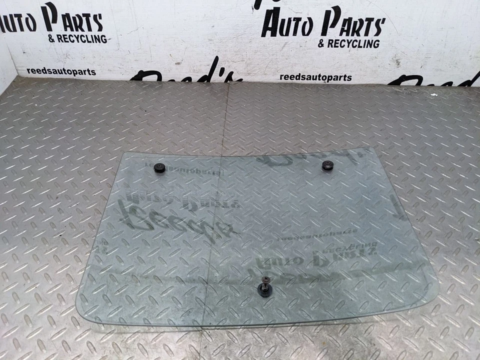 Заднее стекло раздвижное подходит для 87-93 MAZDA B-2200 1173959 - Изображение 4 из 4