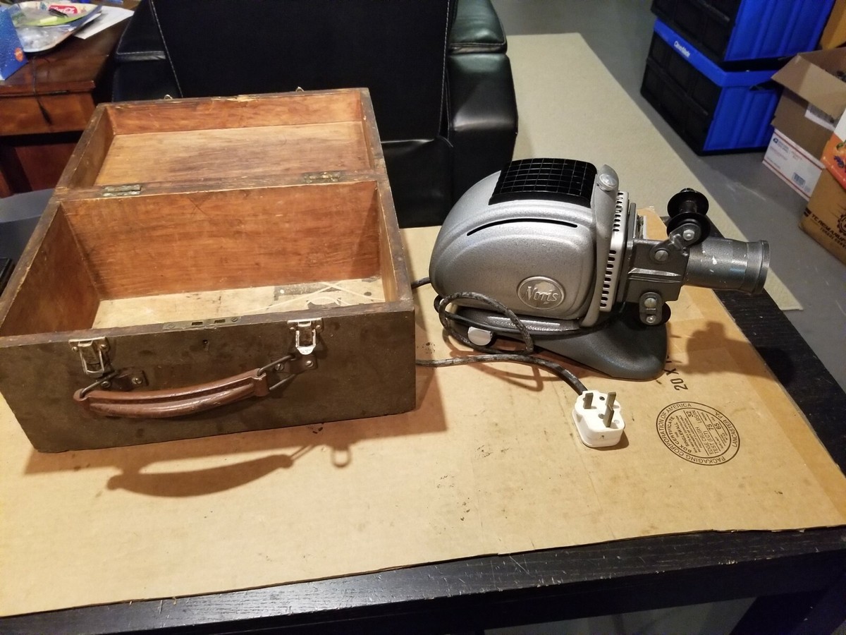 Vintage Noris Slide Projector 250V European - Objektiv Noristar 1