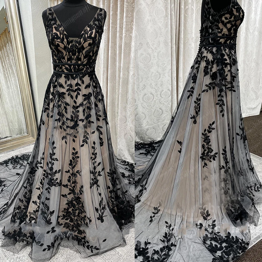 Gothic Black Wedding Dresses V Neck Lace Appliques Spaghetti Straps Bridal  Gowns