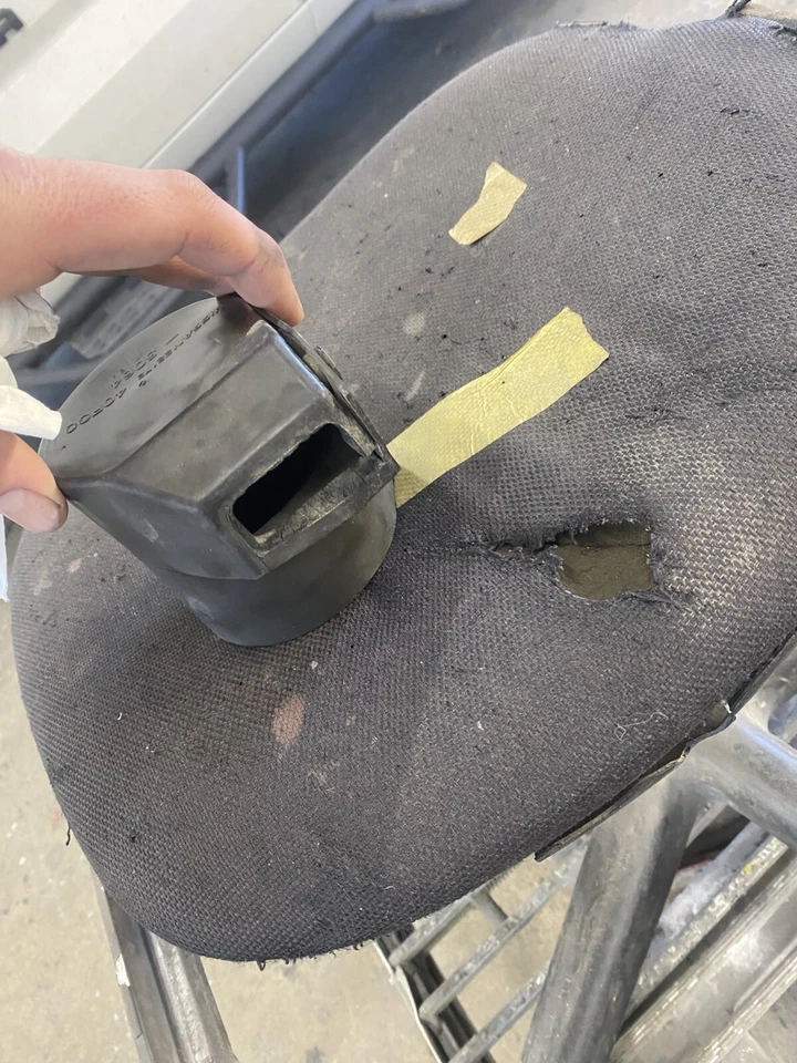 89-90 Nissan 240sx distribuidor capa protetora de borracha S13 KA24E tampa tonta - Imagem 3 de 4