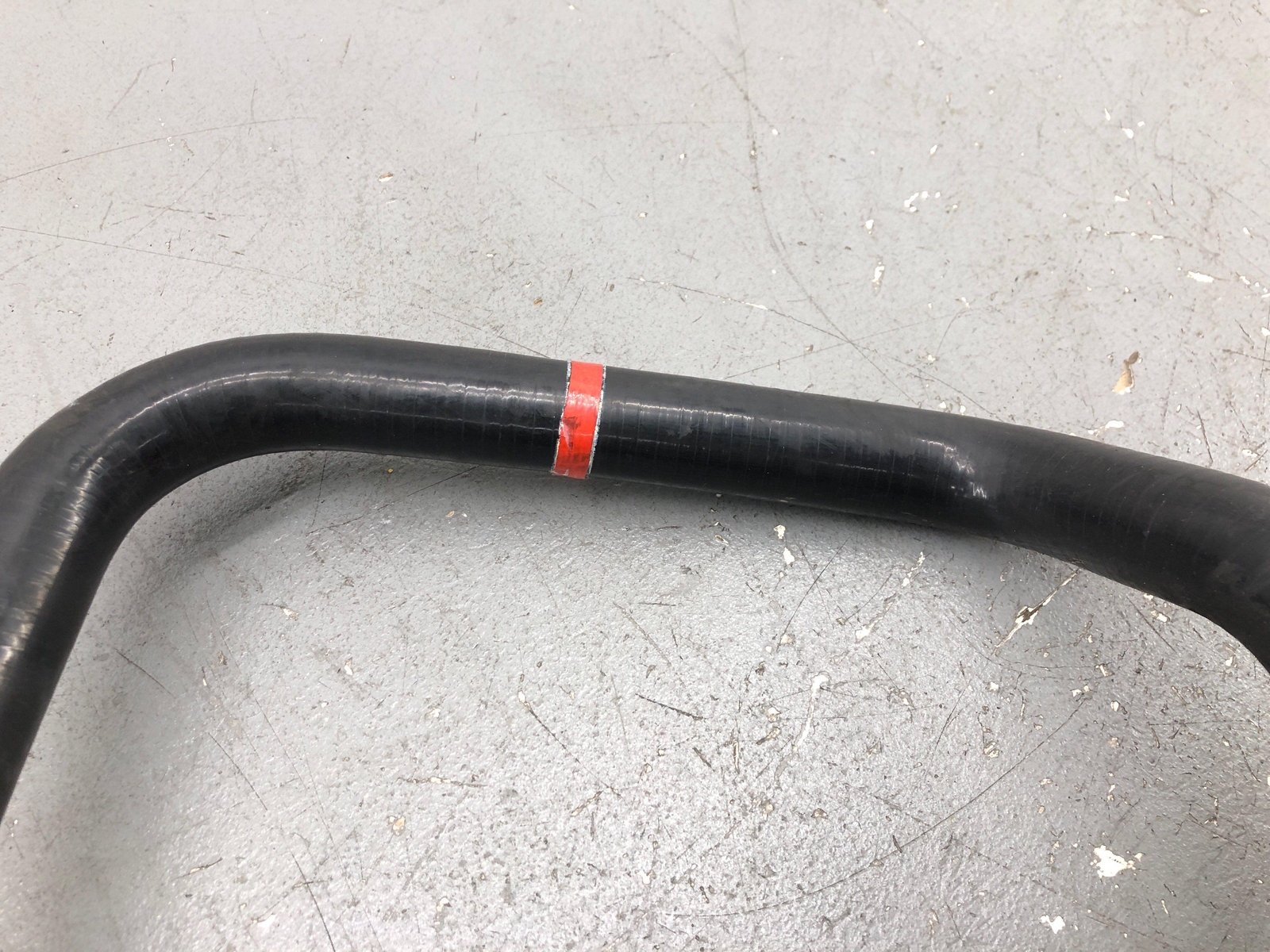 2020-2023 MCLAREN GT 4.0L ENGINE MISC AIR HOSE PIPE LINE W/SENSOR 22FA031GP OEM