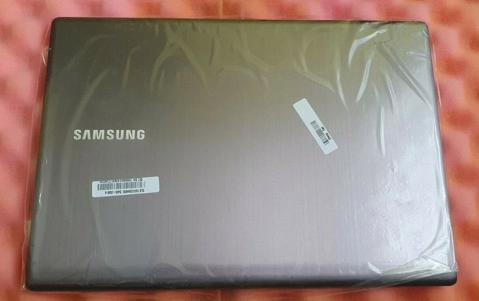 Samsung LCD BA96-05891A Series 7 NP700Z3A NIKE-13,WSVGA,14_INCH,1600*900 - Bild 2 von 2