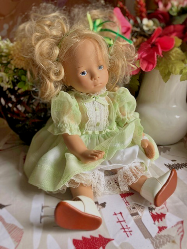 poupee slyvia natterer gotz derriere la tete 94 163 minouche 36 cm