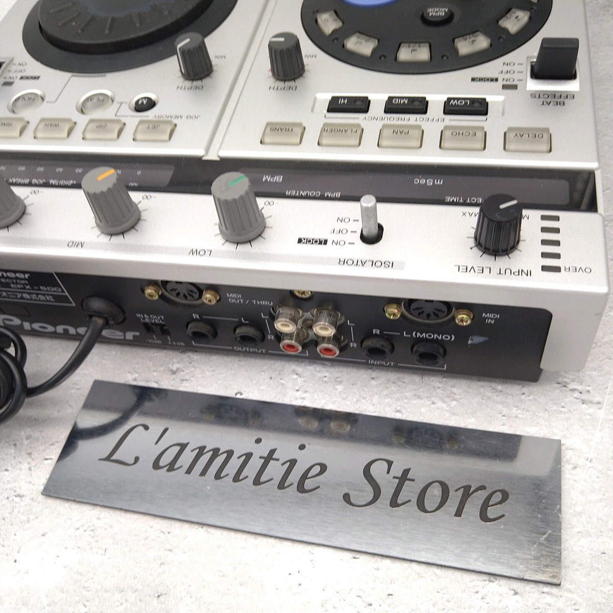 s-l1200.jpg s-l1200.jpg