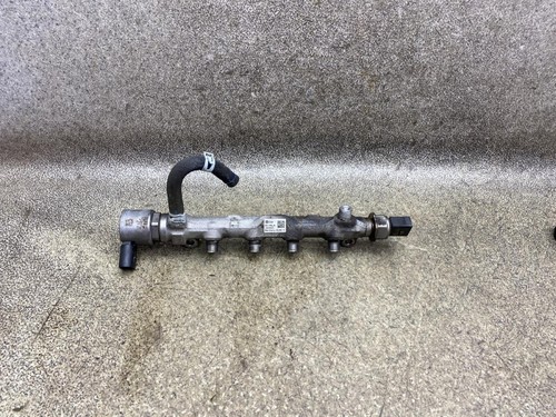 Einspritzleiste 04L089G 271Tkm VW Passat B8 3C Variant 15.1965.134