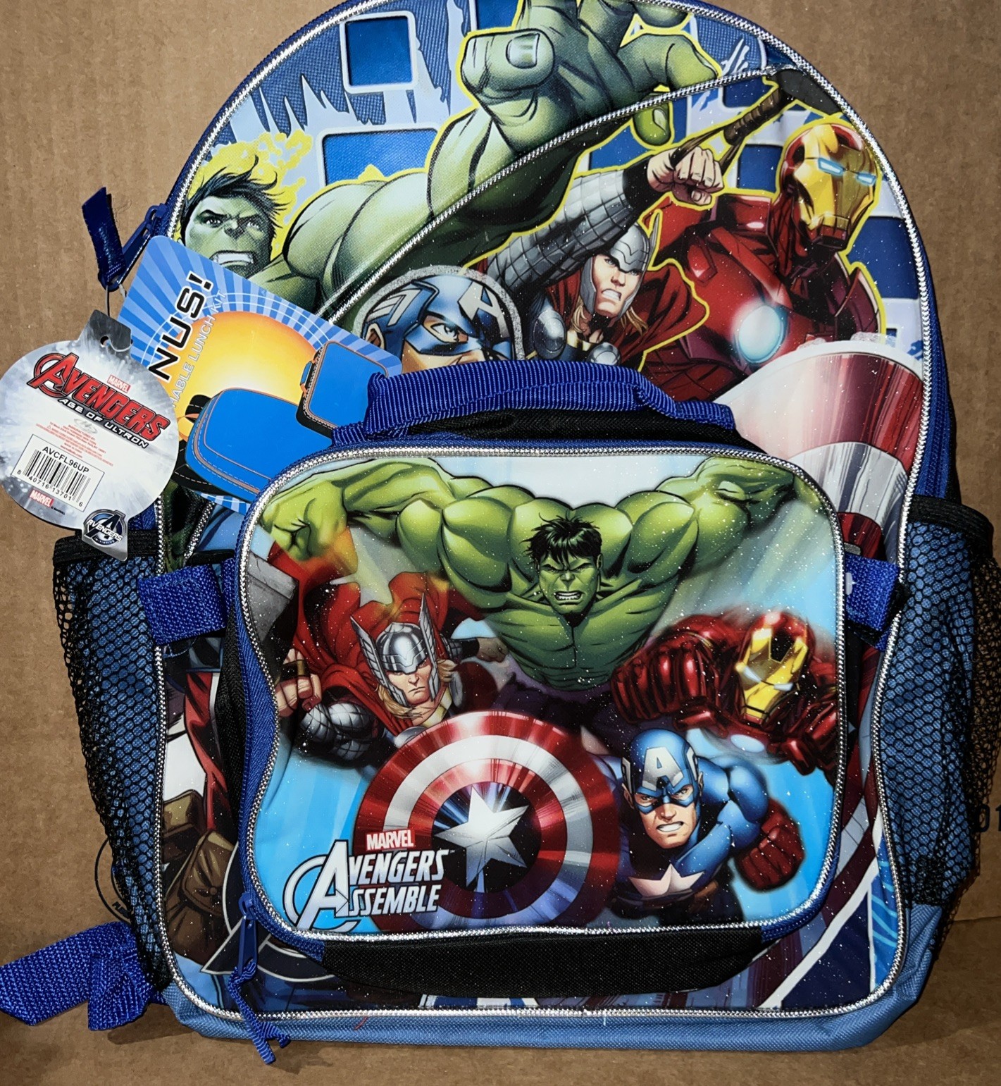 Avengers 16" Backpack With Detachable Matching Lunch Box Marvel NEW & RARE