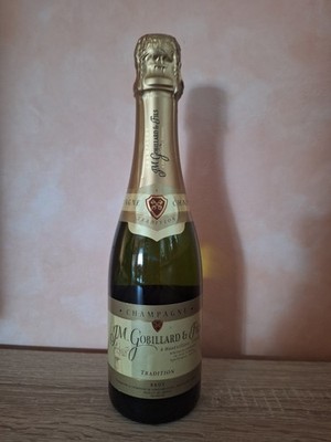 CHAMPAGNE J.M. GOBILLARD & FILS Tradition Brut  NEU trockener Champagner 0,375 l