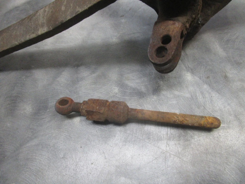 Pedal de freno y embrague Ford Truck 1948 1949 1950 1951 1952 F3 Foto 3 de 4