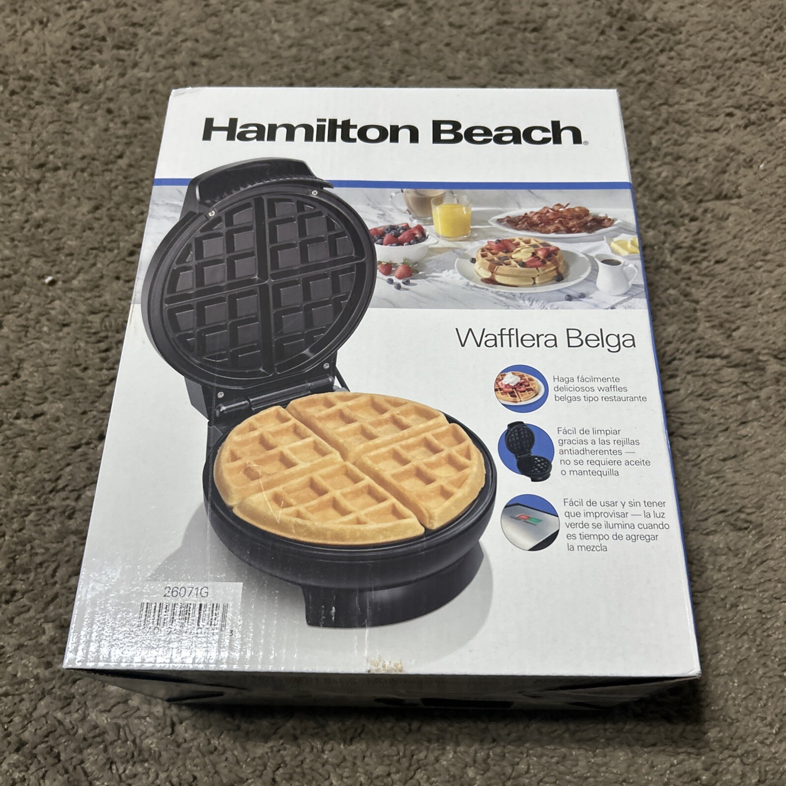 New Hamilton Beach Belgian-Style Waffle Maker | Model# 26071G NEW