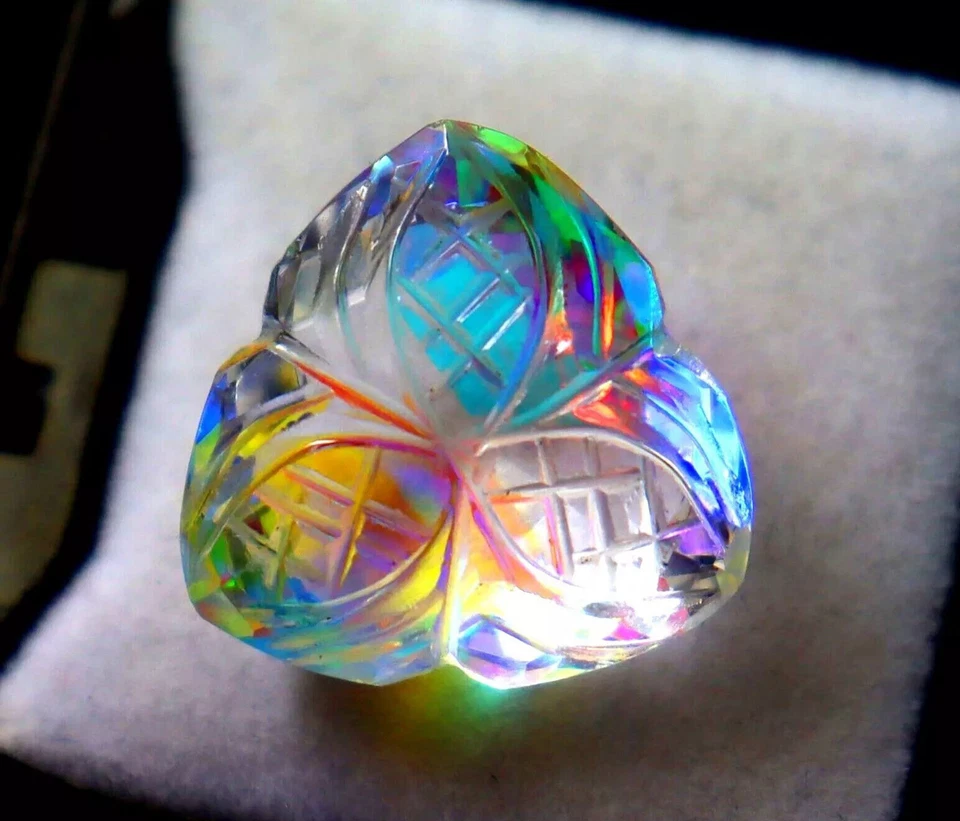 Beautiful 70 Crt Mystic Quartz Trillion Carving pendant Size Loose Gemstone - Image 2 of 4