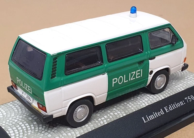 Premium ClassiXXs escala 1/43 11453 - VW T3 Bus Police - blanco/verde Foto 2 de 4