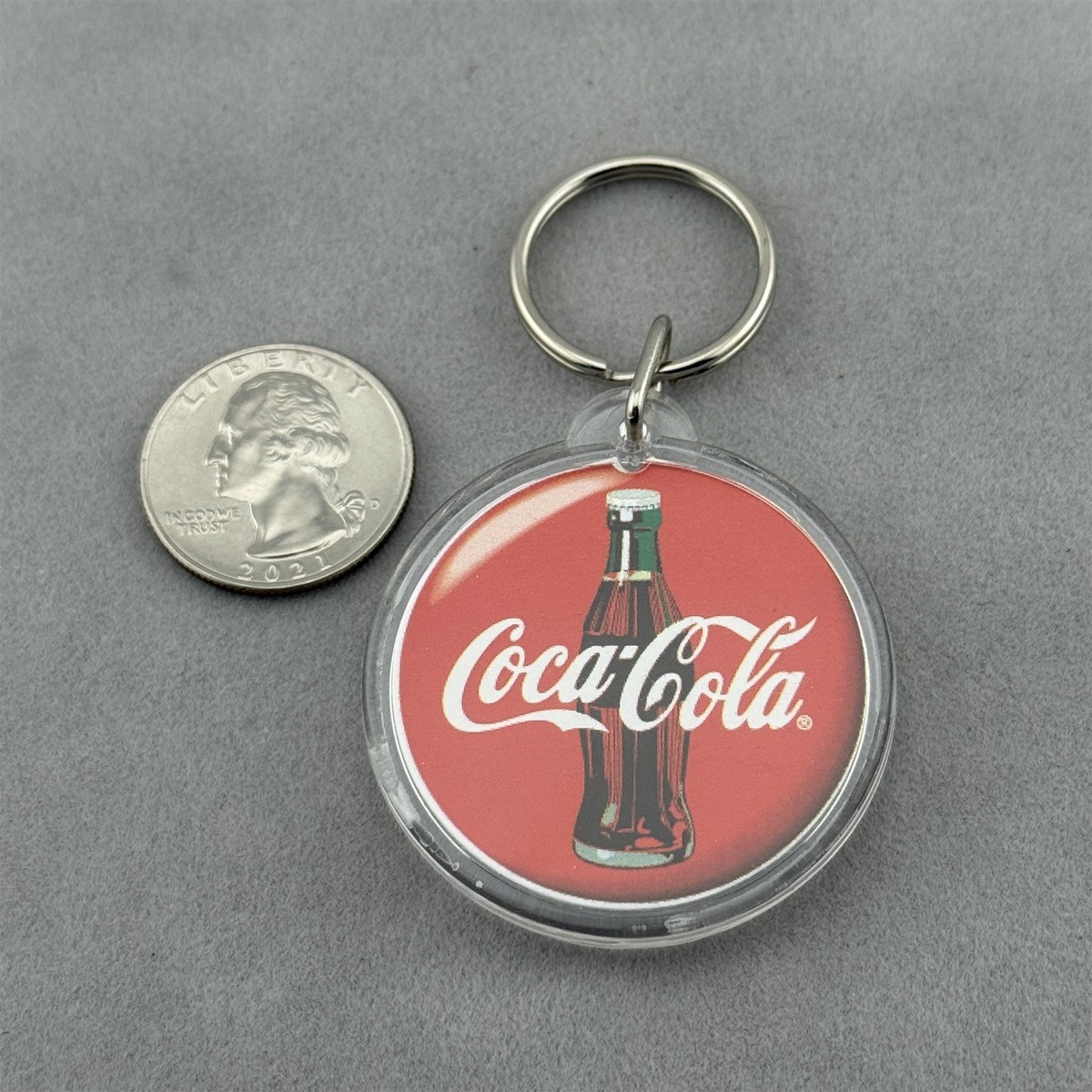 Coke Keychain | Key Chain Car Accessory Ornament | Coca Cola  Coca Cola 5th Anniversary Bottling Companies Of Chicago Indiana WI Keychain‎ Pin display picture 1