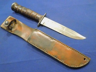 WWII USMC Fighting Knife Camillus w/Sheath US Marine Corps Bowie Ka Bar