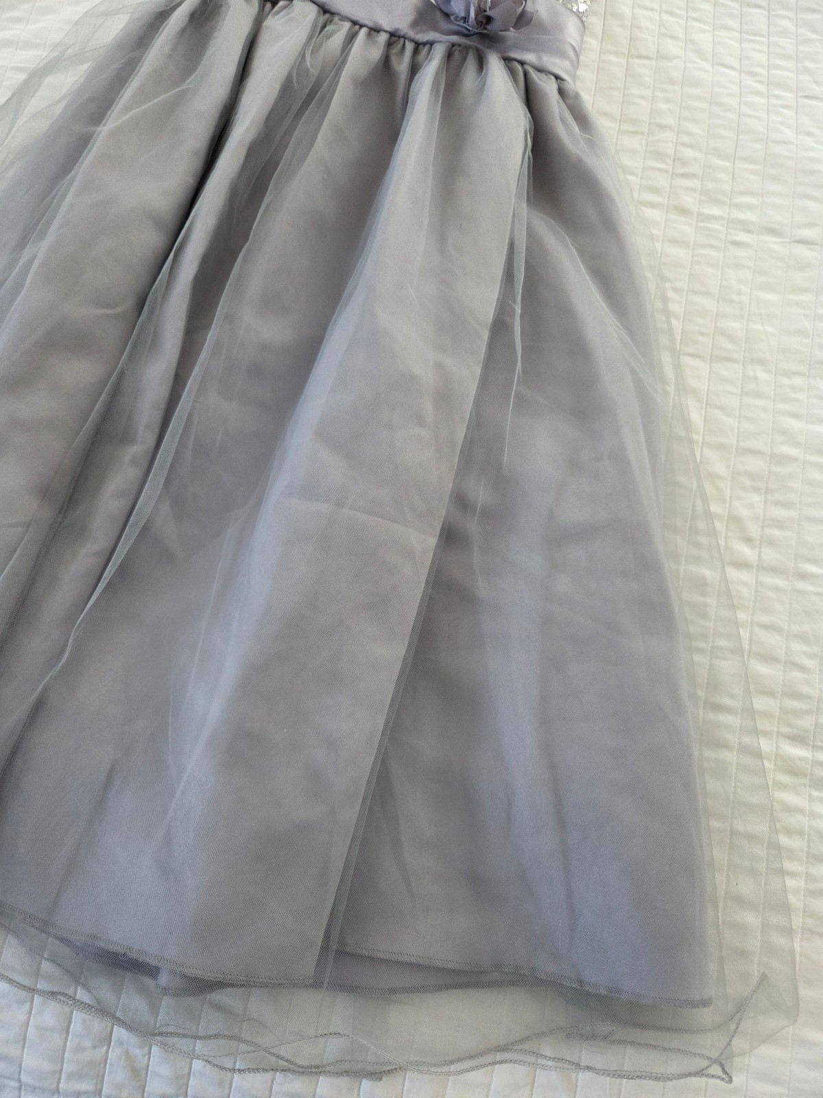 Used Girls Size 12 iEFiEL Gray/Silver Long Dress Tulle Fancy