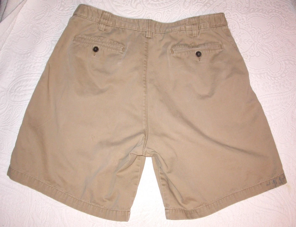 Geoffrey Beene Mens Extender Shorts Sz 34 Adjust to Fit Larger Khaki Pleated - Image 3 of 4
