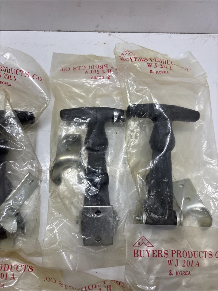 8-Buyers Rubber Hood Latch Bungee Latch Battery Latch W/ Bracket And Pin WJ201A - Image 3 of 4