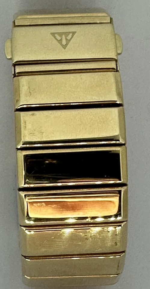 Reloj Dakota Digital LCD Mujer Nueva Batería Tono Dorado 23MM 6.75" Y Foto 3 de 4