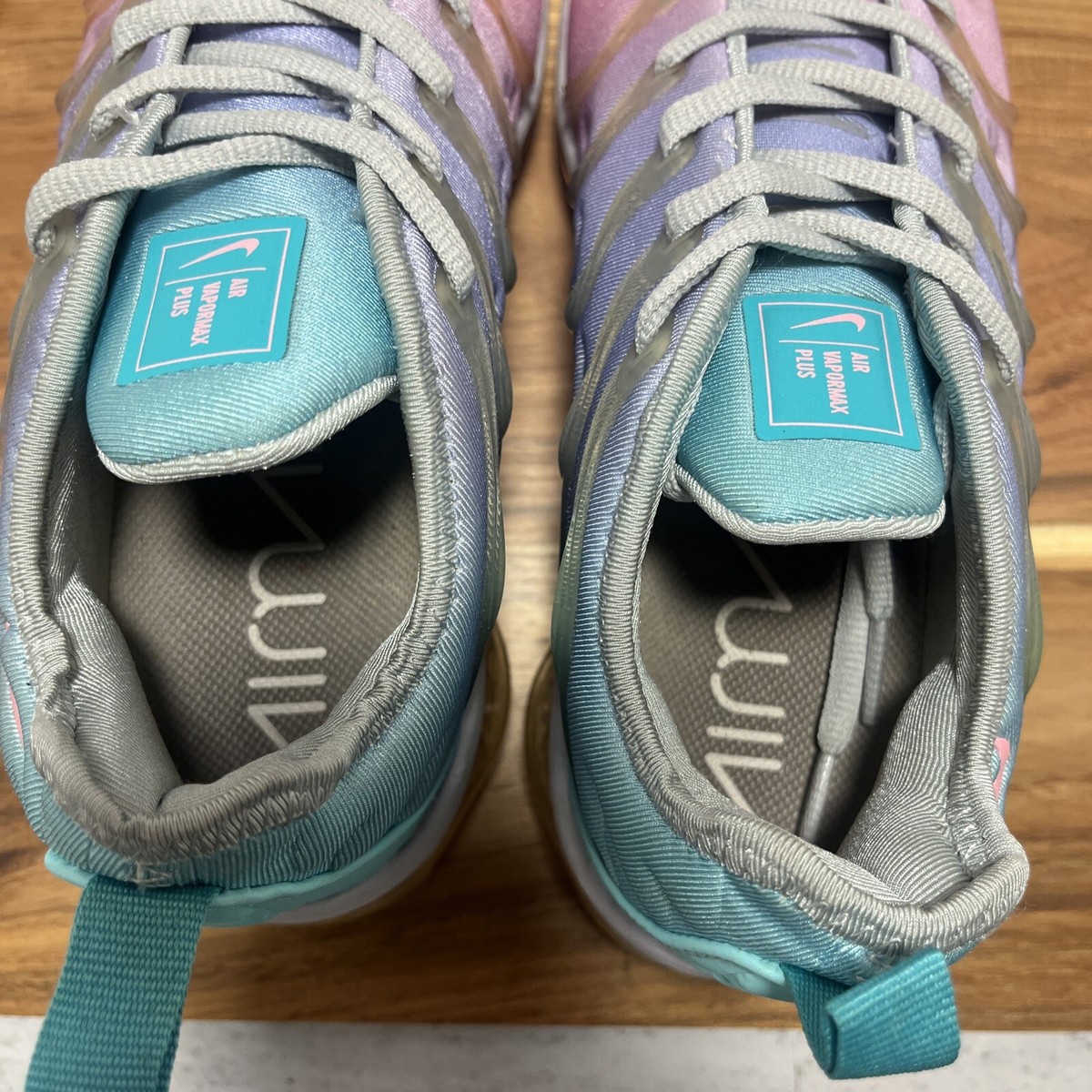 pastel vapormax plus