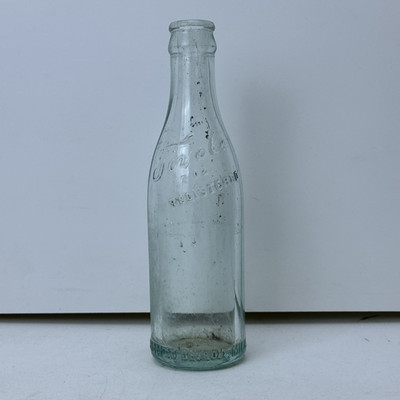 Crown Top Soda Pop Bottle 7 Fl Oz Tivoli DETROIT MICHIGAN MICH
