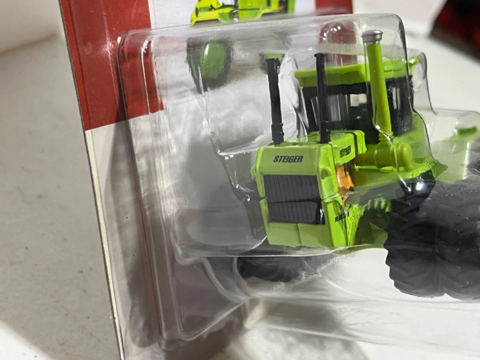 Tractor Steiger Bearcat II St-225 4 ruedas motrices con dobles alrededor 1/64 de Ertl Foto 3 de 4