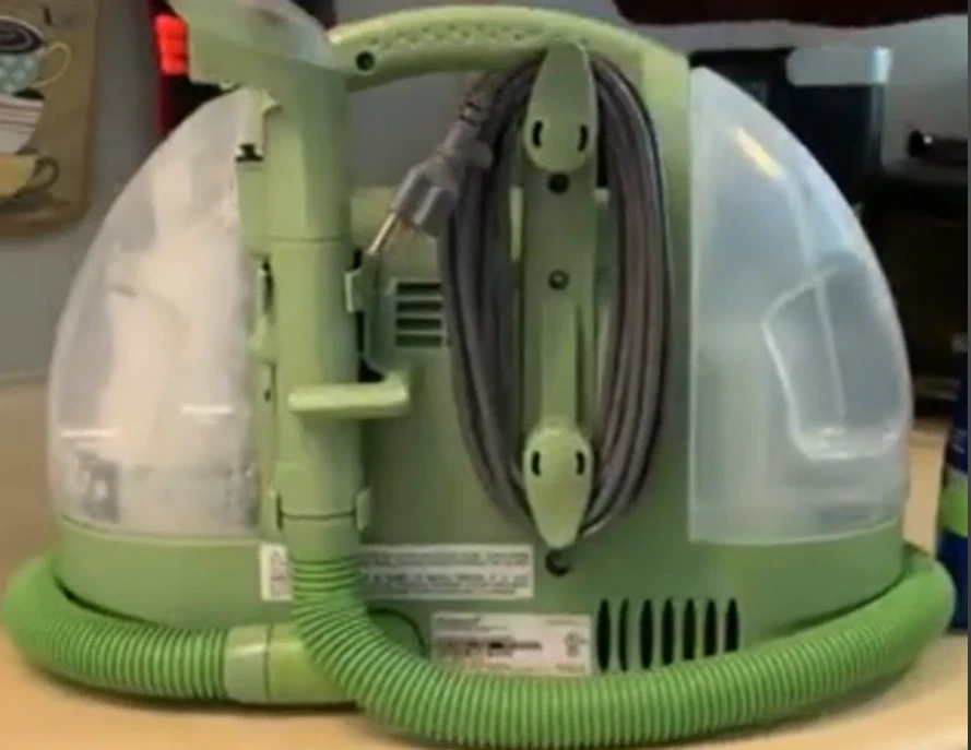 Limpiador de tapicería de alfombras Bissell Little Green con herramientas y fórmula 1400B Foto 3 de 4