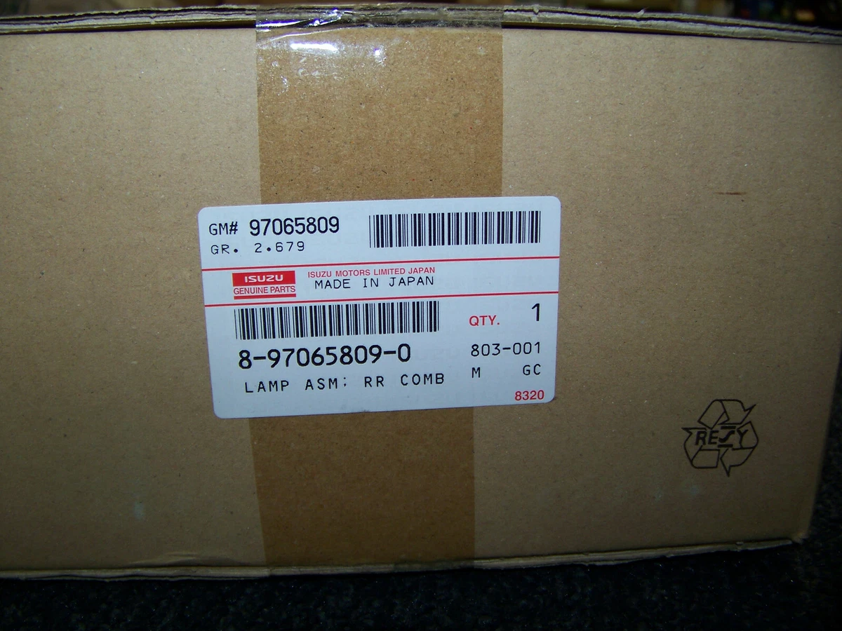 Isuzu RR Comb Lamp Assy. GM 97065809 Gr. 2.679 8-97065809-0 New | eBay