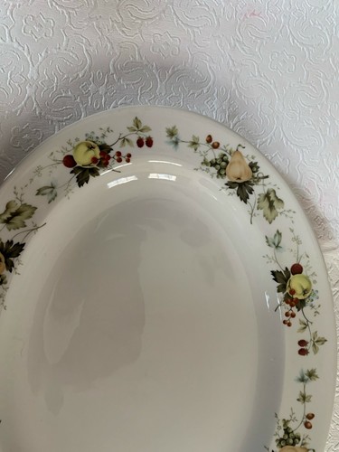 Royal Doulton Miramont 13" Oval Platter England Fruit Pattern - Picture 4 of 8