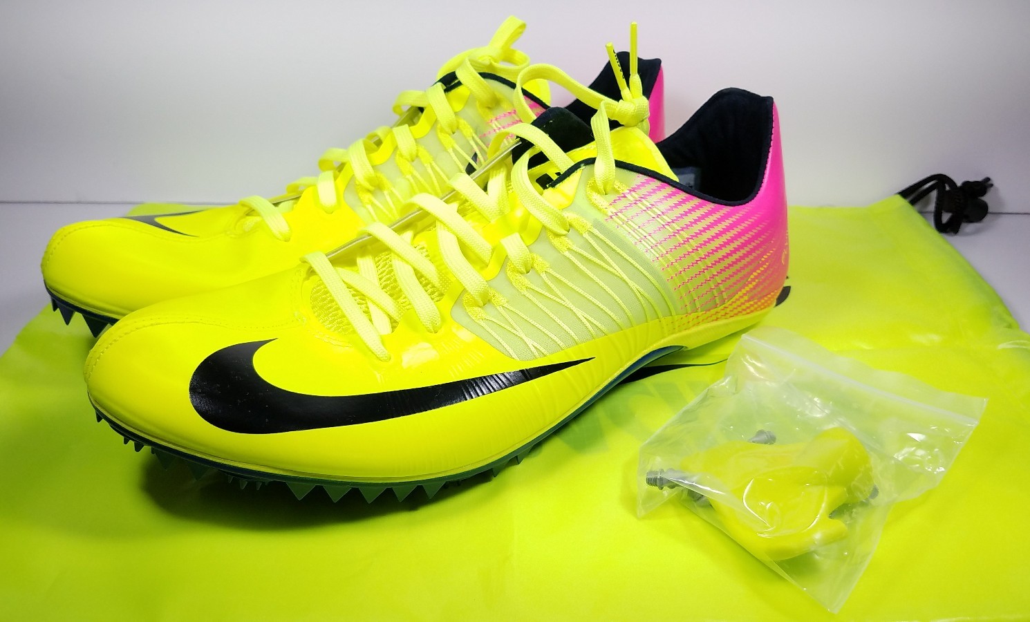 nike flywire track spikes