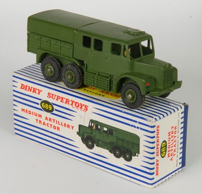 dinky 689
