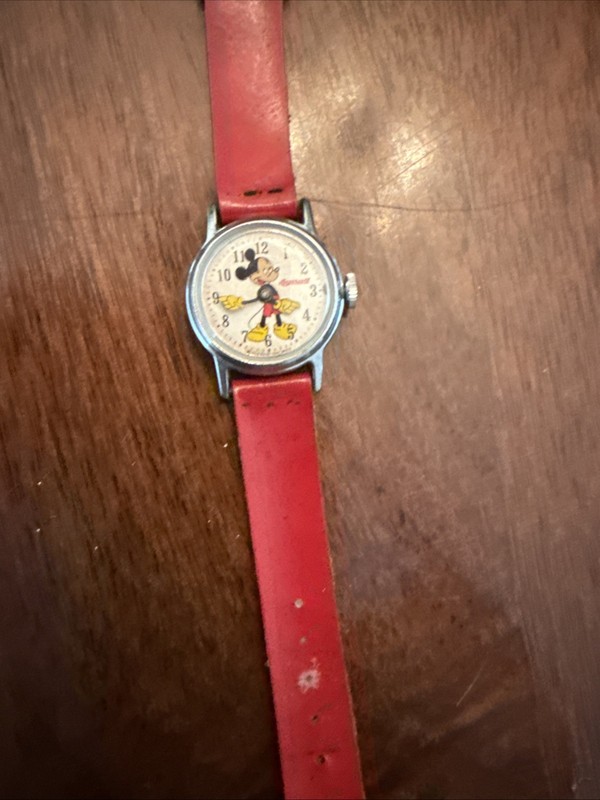 Antique Ingersoll Manual Mickey Mouse Ladies/Kids Watch