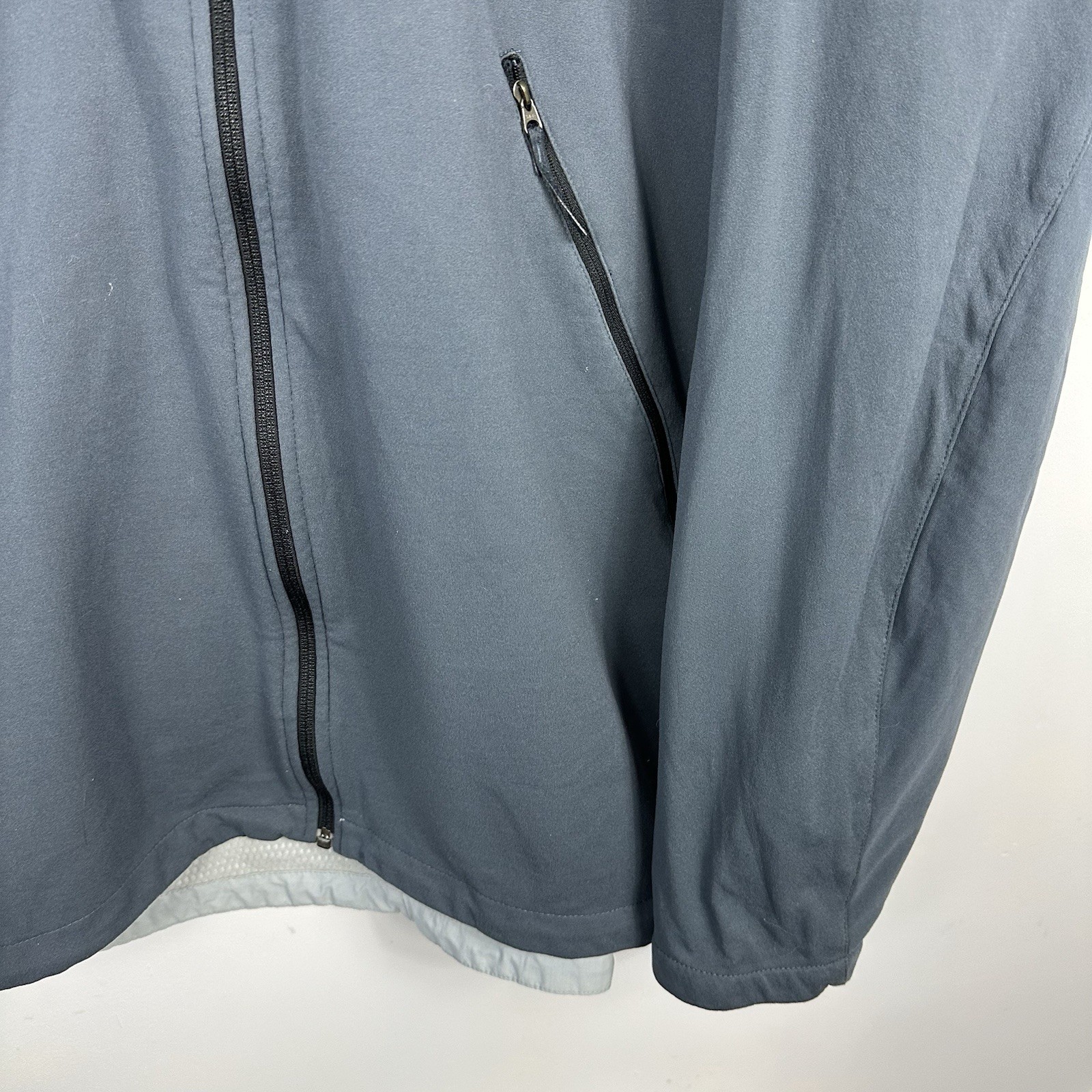 Berghaus Extrem Windstopper Jacket, Lined, Grey, … - image 2