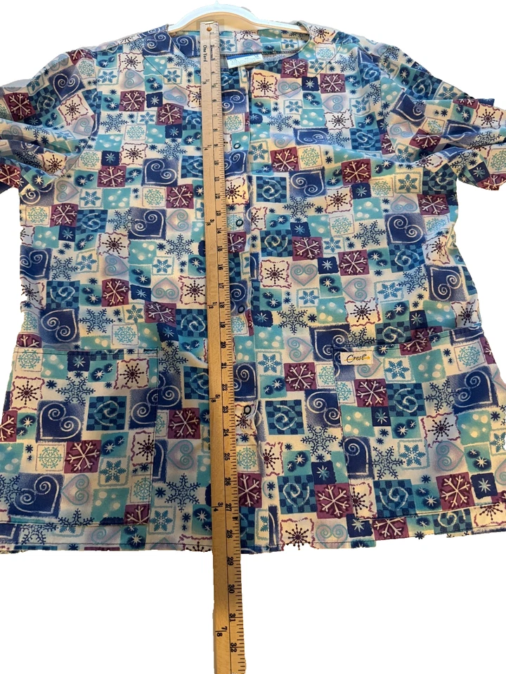 UNIFORM CHRISTMAS SCRUB JACKET CREST SNOWFLAKES L/S  (G-28) - Image 3 of 4