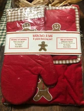 Mommy & Me Holiday 6 Piece Baking  Set Gingerbread  Man New Sealed