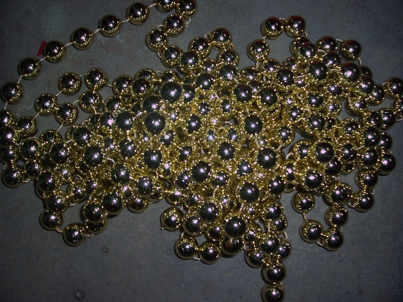 Christmas Decorations ~  16+ ft assort Round Bead Garland - Holiday Decor Crafts
