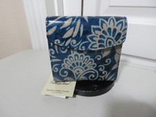 NEW PATRICIA NASH REITI KISS-LOCK WALLET   GREEK FLORAL   NWT