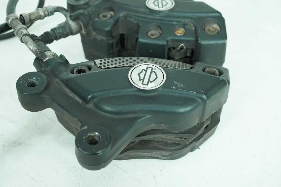 08 Harley Touring FLHT Electra Glide OEM Front Left Right Brake Calipers & Line - Image 2 of 4