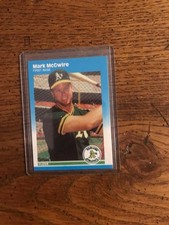 Mark McGwire 1987 Fleer Update Baseball Card