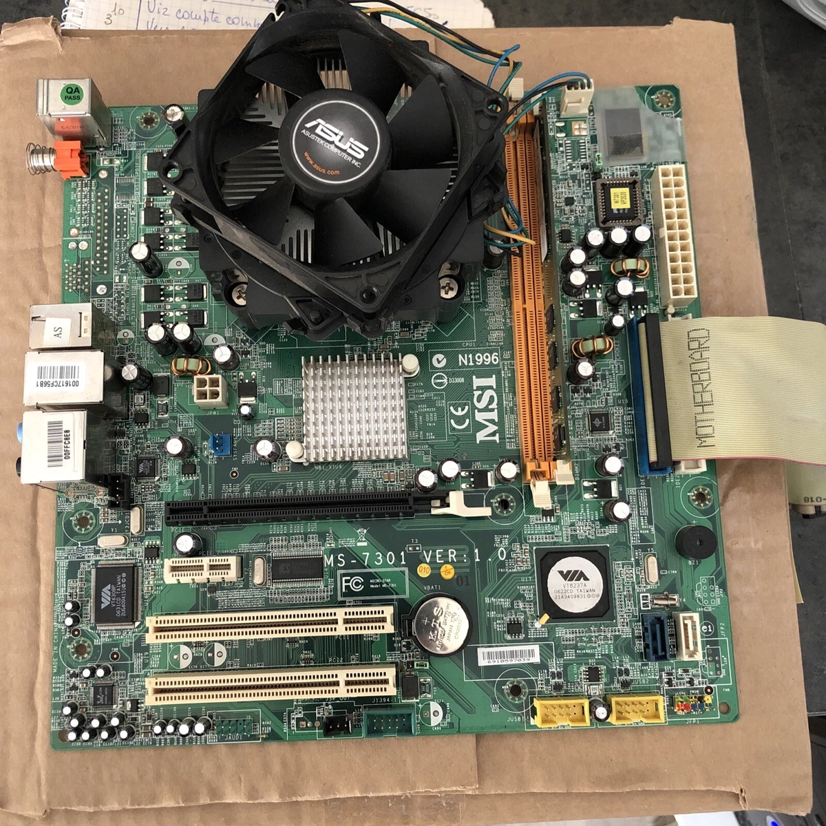 Carte Mère ASUS PT890T-A + Processeur Core 2 Duo + 2 Go RAM - Lot Occasion