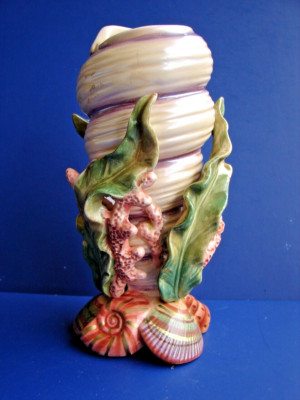 9.5'' Fitz and Floyd Oceana Spiral Shell Vase Centerpiece Seaweed Kelp Coral